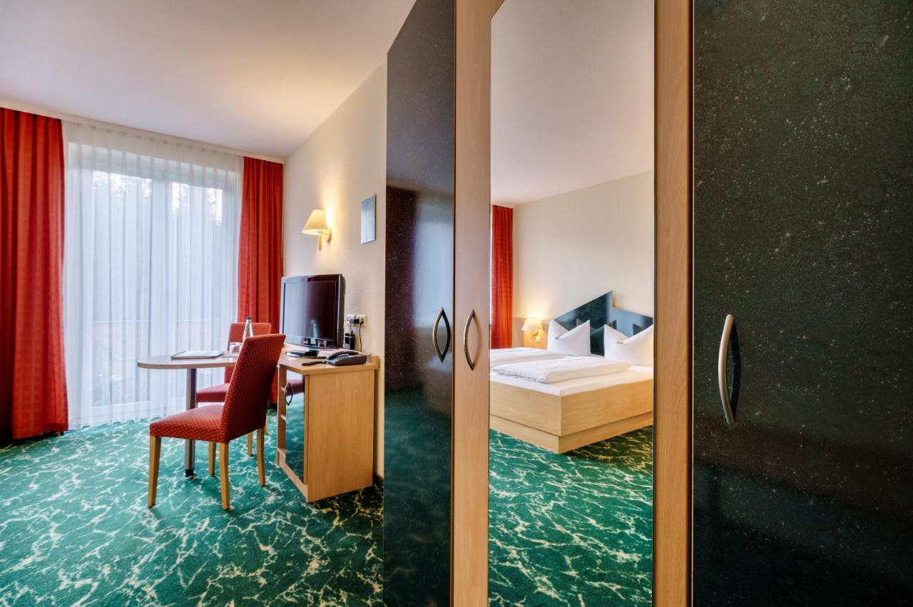 Waldhotel Vogtland Klingenthal Buitenkant foto