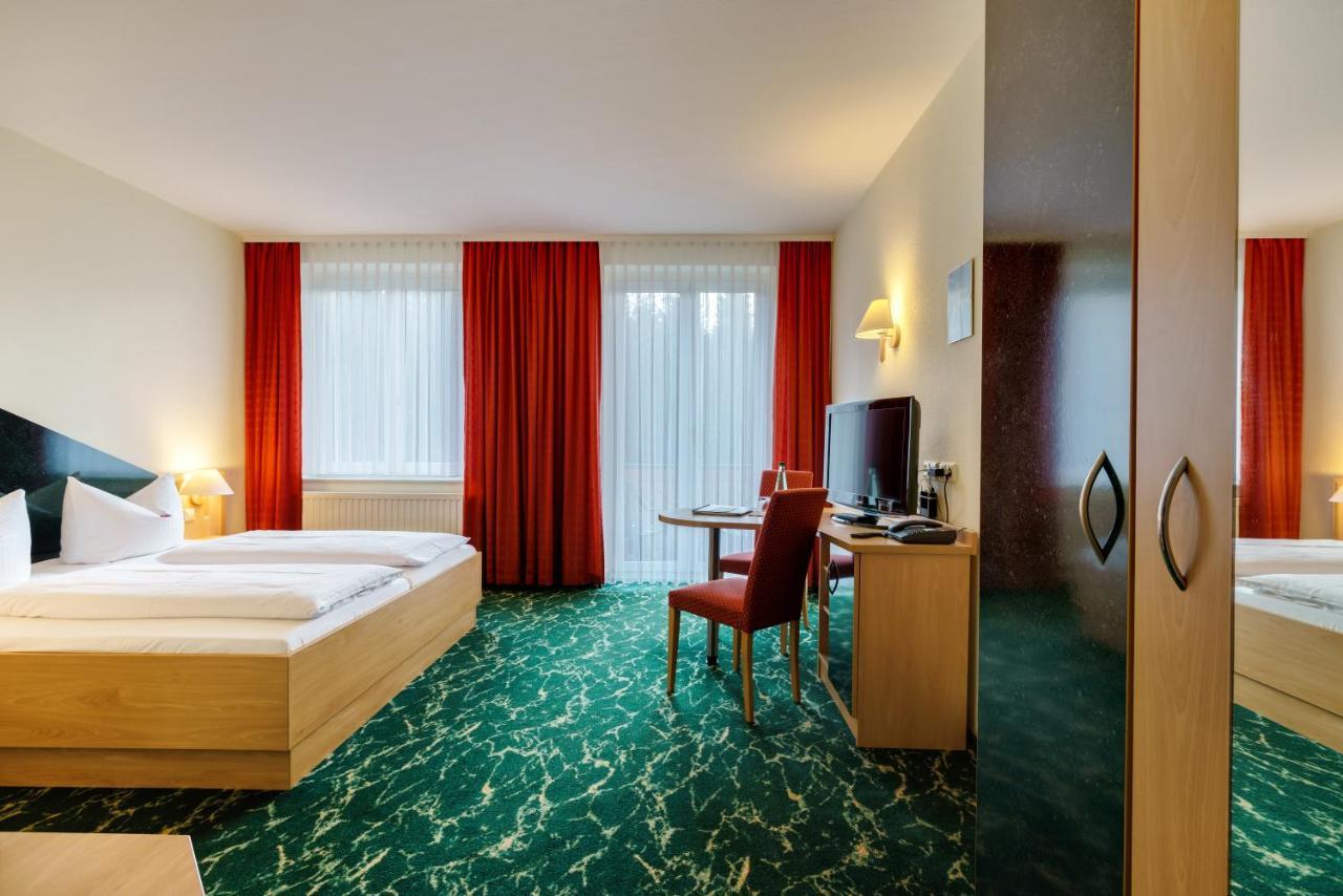 Waldhotel Vogtland Klingenthal Buitenkant foto