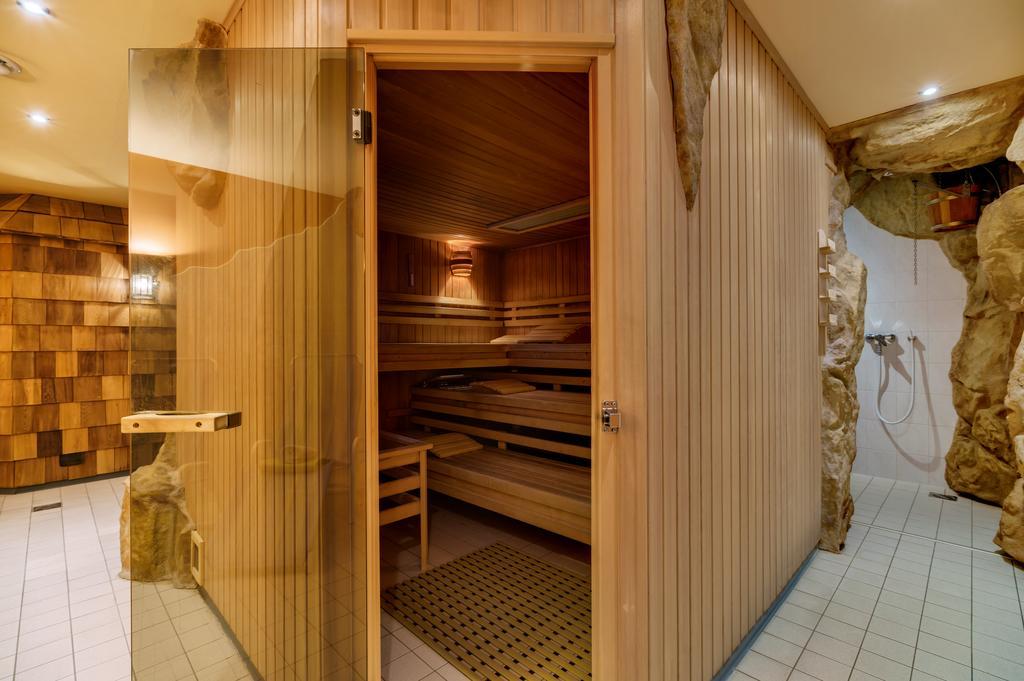 Waldhotel Vogtland Klingenthal Buitenkant foto